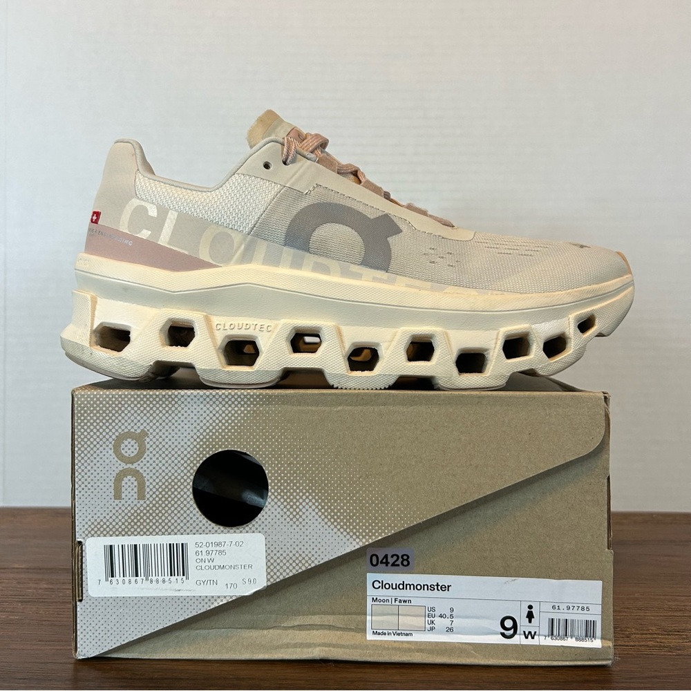 On Running Cloudmonster Moon Fawn Women’s 9